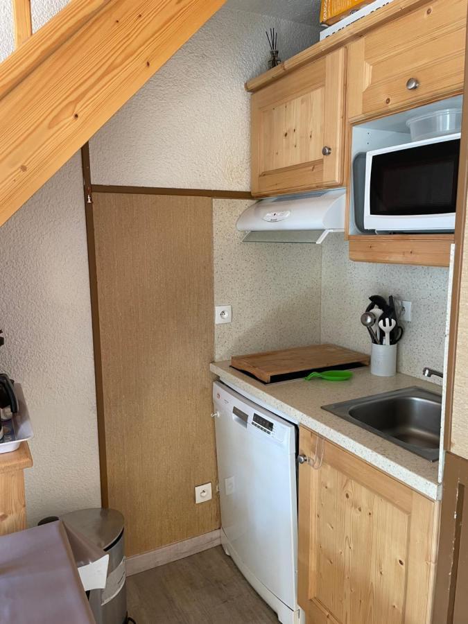 Appartement Pour 6 Personnes Au Pied Des Pistes Au Calme Aux Menuires Les Asters Saint-Martin-de-Belleville Luaran gambar