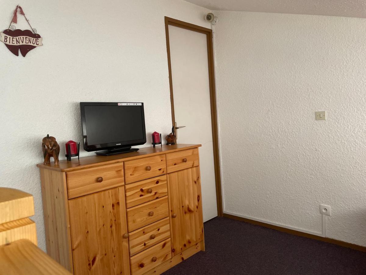 Appartement Pour 6 Personnes Au Pied Des Pistes Au Calme Aux Menuires Les Asters Saint-Martin-de-Belleville Luaran gambar