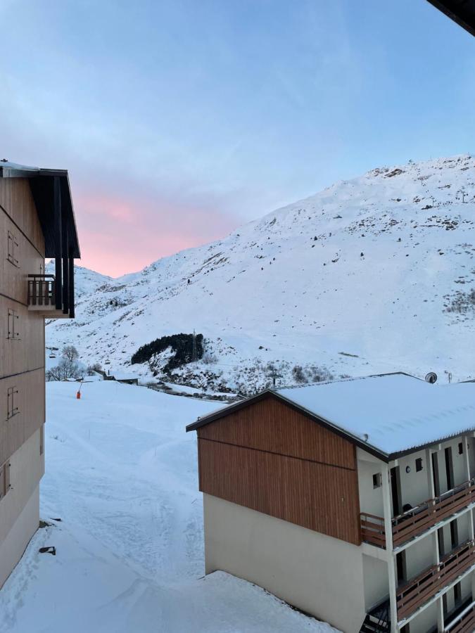 Appartement Pour 6 Personnes Au Pied Des Pistes Au Calme Aux Menuires Les Asters Saint-Martin-de-Belleville Luaran gambar